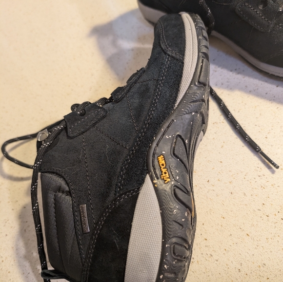 Ecco women's waterproof boots size 36 (fits more like a 6) - Picture 2 of 5